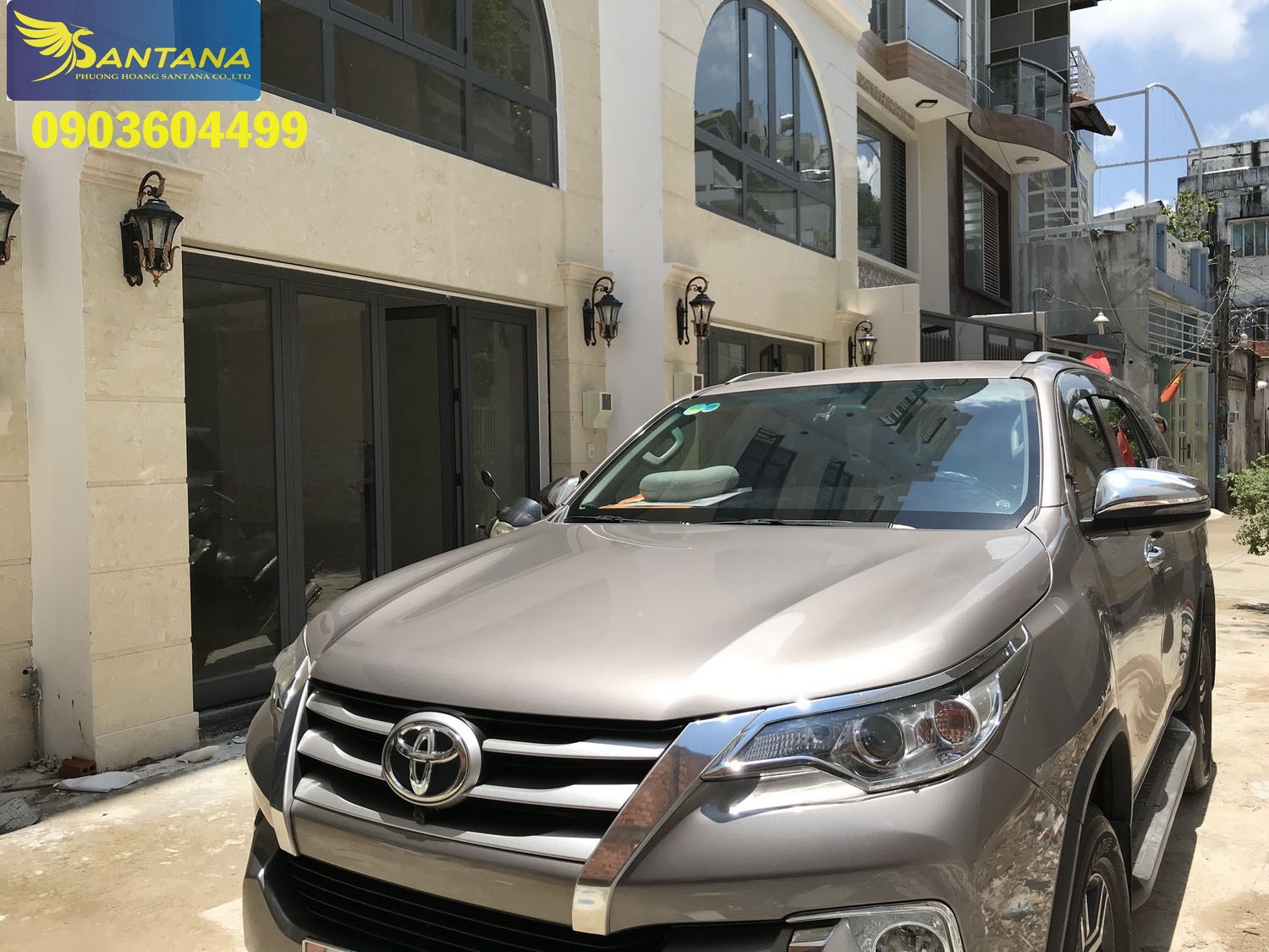 Tuyệt phẩm nhà phố 4lầu tkế Cổ Điển Ý hẻm ôtô Trần Bình Trọng